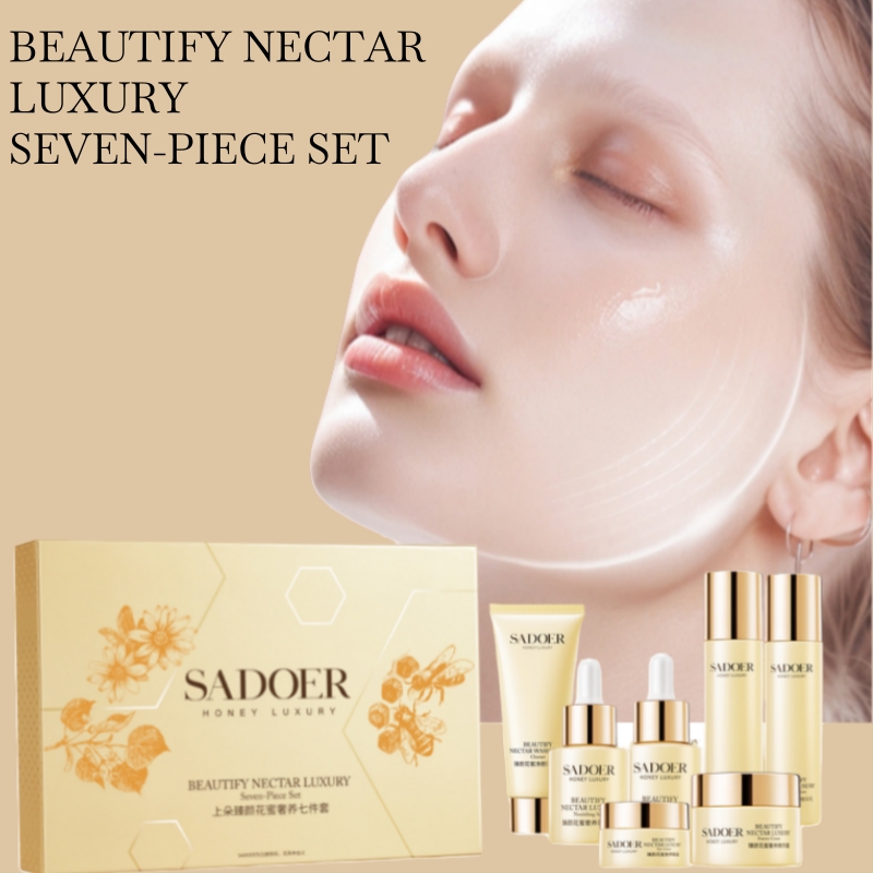 Luxury Skincare Gifts - サドアー ジェンヤン フラワーネクター ラグジュアリースキンケア7点セット、ツボクサエキス、アロエベラエキス、ナイアシンアミド、その他成分配合。 セットには、洗顔料、エッセンスウォーター、エッセンスミルク、エッセンスセラム、エッセンスローション、エッセンスクリーム、アイクリームが含まれており、様々な保湿・栄養スキンケア成分が配合されており、潤いを与え、透明感のある、柔らかな仕上がりを与え、肌をしっとりと自然に整え、吸収しやすい状態にします。 母や友人へのギフトボックスとしても最適です。