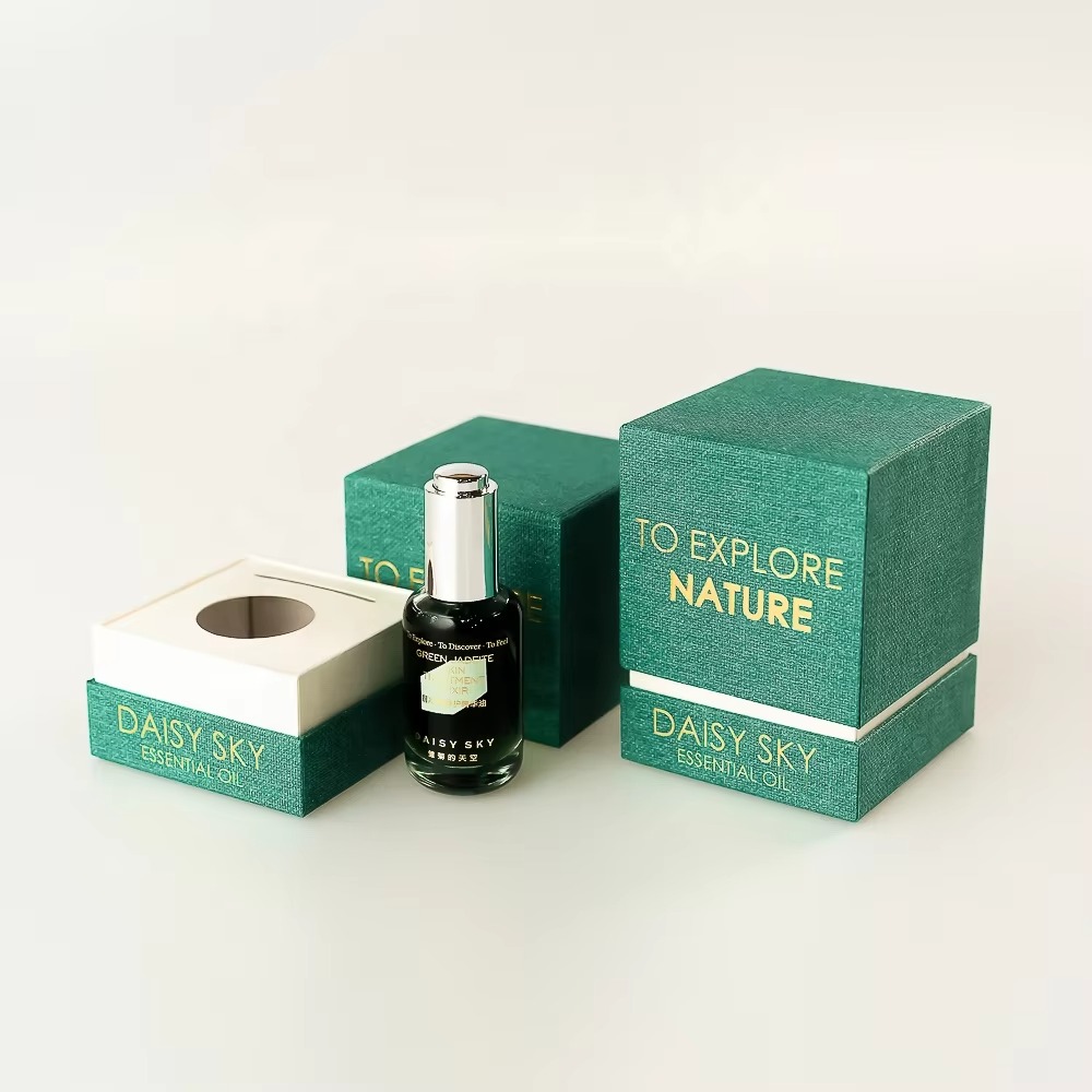 カスタムブランドスキンケアパッケージボックス｜オイル化粧品香 - Luxury Skincare Brand のレビューと価格