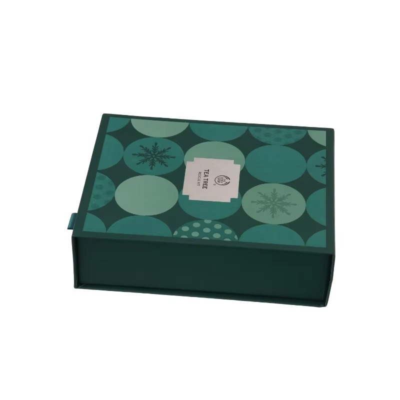 カスタム高級スキンケアパッケージボックス｜マグネット式化粧品 - Luxury Skincare Gifts のレビューと価格